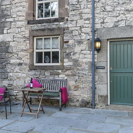 Church Farm Holiday Cottages - Pinster Cottage Ashbourne  Esterno foto