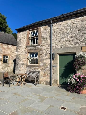 Church Farm Holiday Cottages - Pinster Cottage Ashbourne  Esterno foto